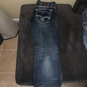 Rock Revivals Tony Straight 34x34